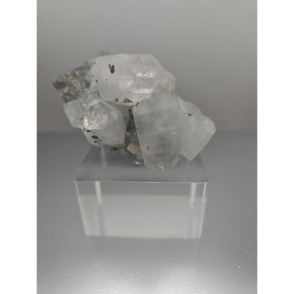Apophyllite crystal specimen 108grams - Picture 11 of 14